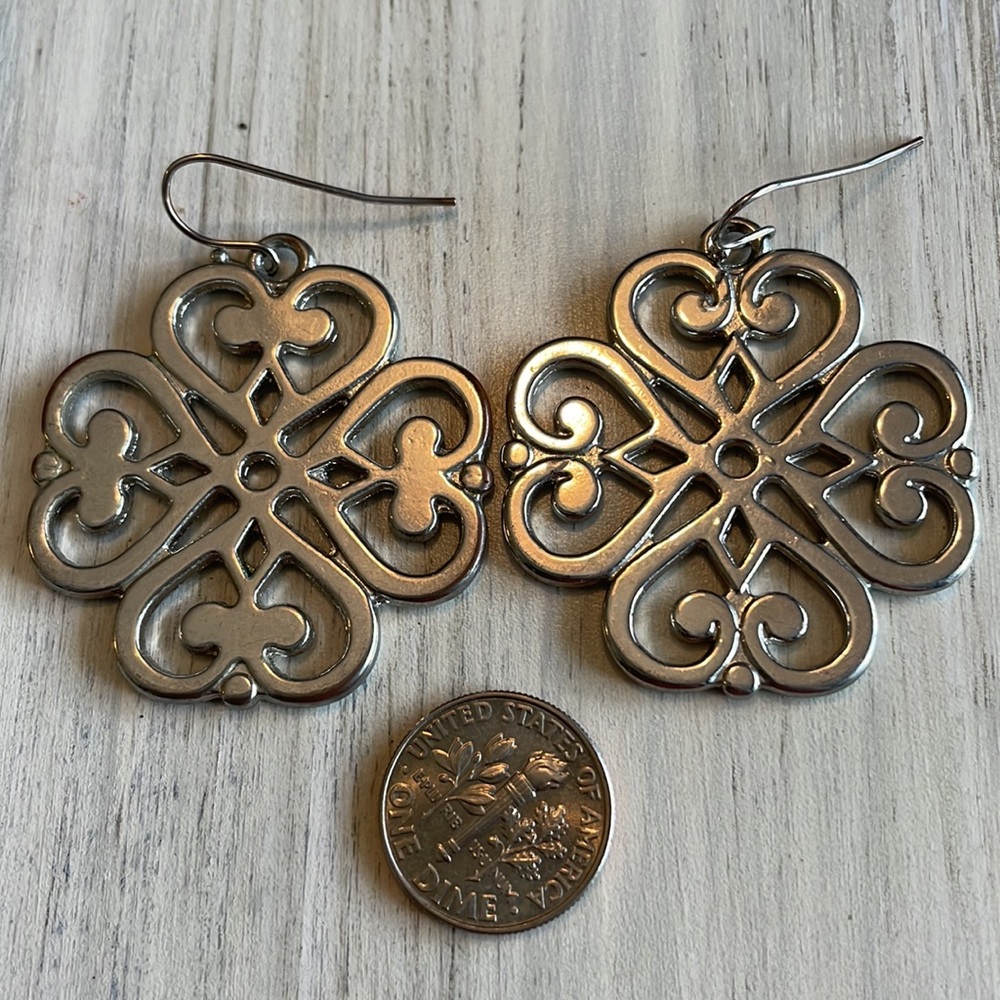 Silver Geometric Celtic Pattern Design Earrings - Picture 5 of 6